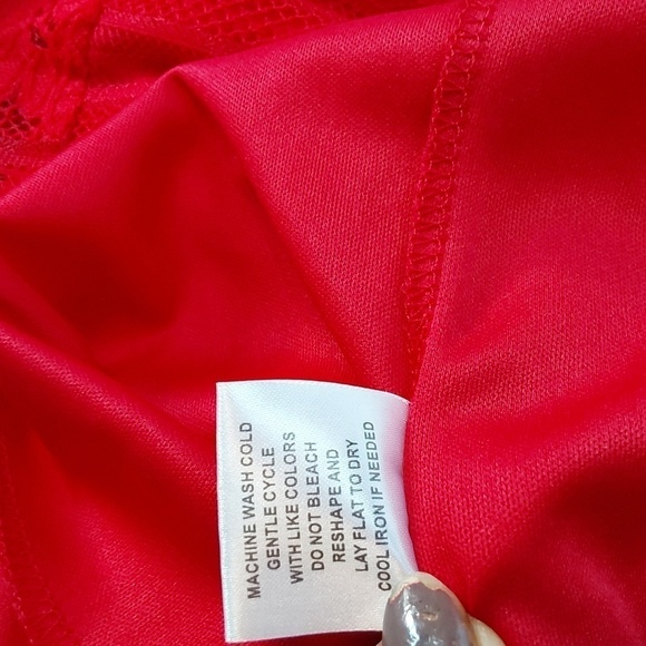 Shannon Ford New York Red Lace Elegant Dress Top Holidays  Sz.2X - Picture 10 of 11